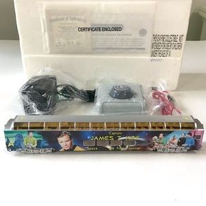 Star Trek Train Captain James Kirk Passenger Car & Power Pack Hawthorne Village
